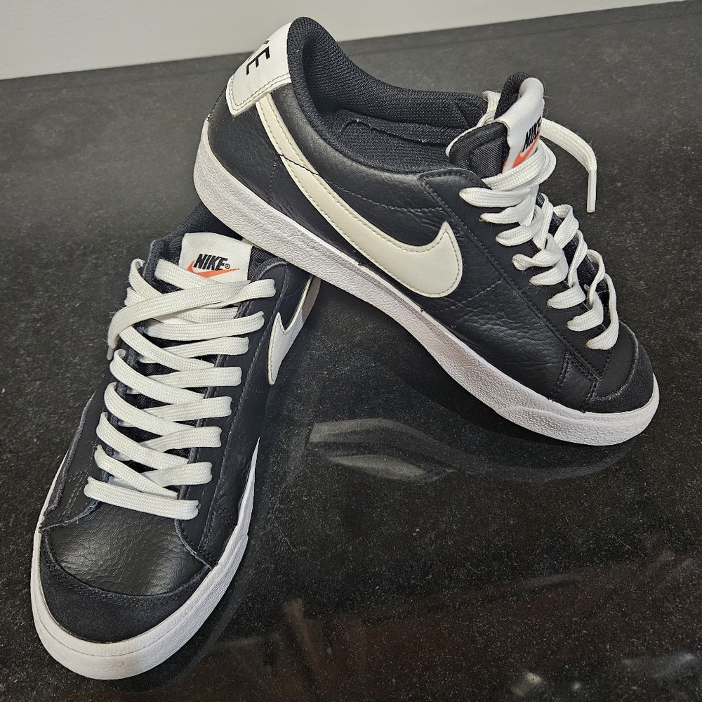 Nike blazer low '77